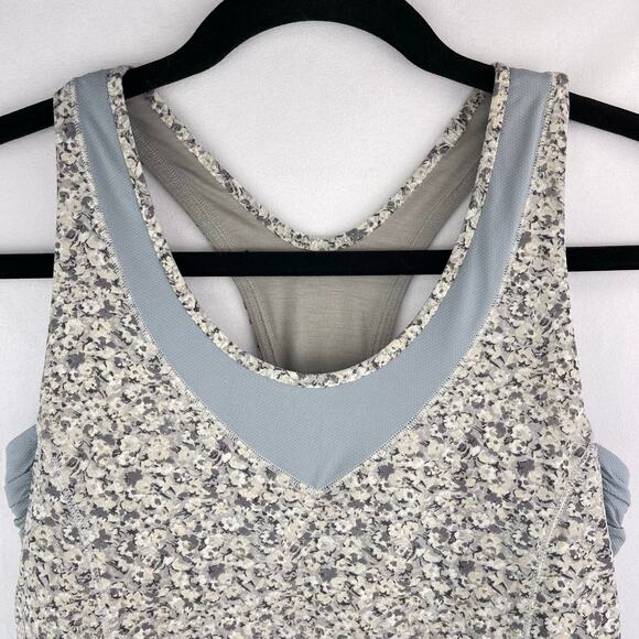 Lululemon Tone It Tank Size 6 - Picture 2 of 15